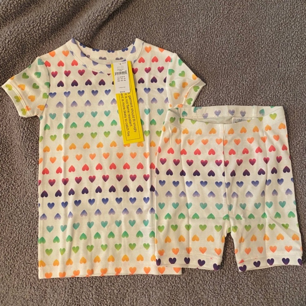 Gap childrens 4 year old clothing set